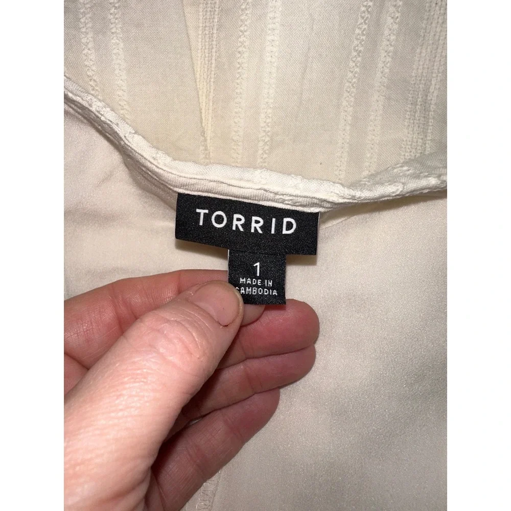 R1 Torrid Size 1 Ivory Lace Trim Cami Slip Dress Boho Layering Flowy Neutral - Picture 5 of 7